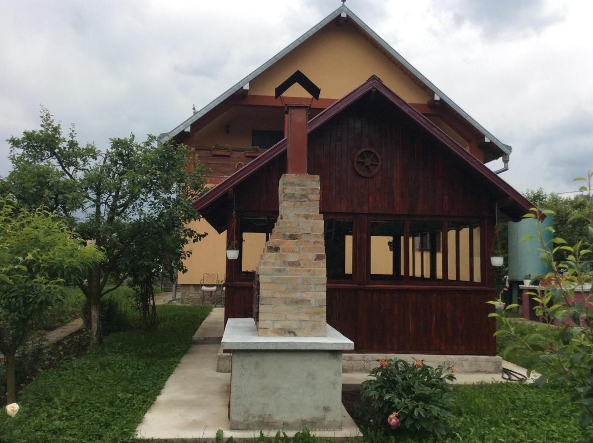 Casa Andrada & Ilinca Hotel Gura Humorului Luaran gambar